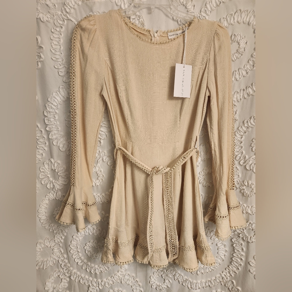 Saints and Secrets Hello Molly womens dress size L 100% linen mini NWT cut outs